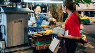 バンコクおすすめ屋台街まとめ！タイの有名スイーツとロティ屋台も